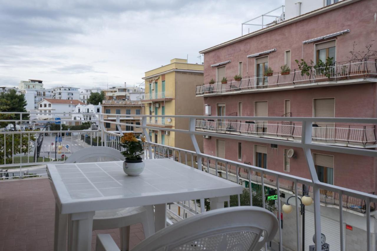 Dimora Del Corso Διαμέρισμα Βιέστε Εξωτερικό φωτογραφία